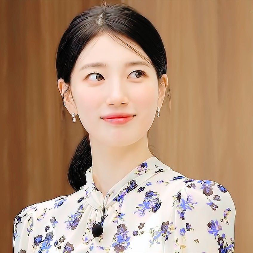 Behind-the-scenes cut of Bae Suzy