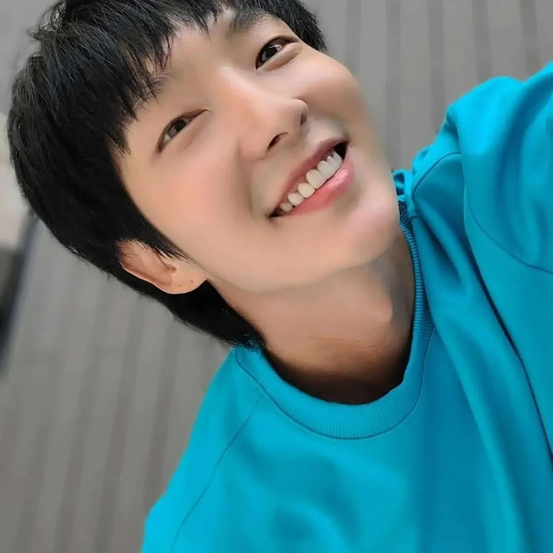 Foto terbaru dari Lee Joongi