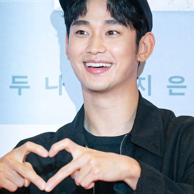 金秀贤的近期活动照