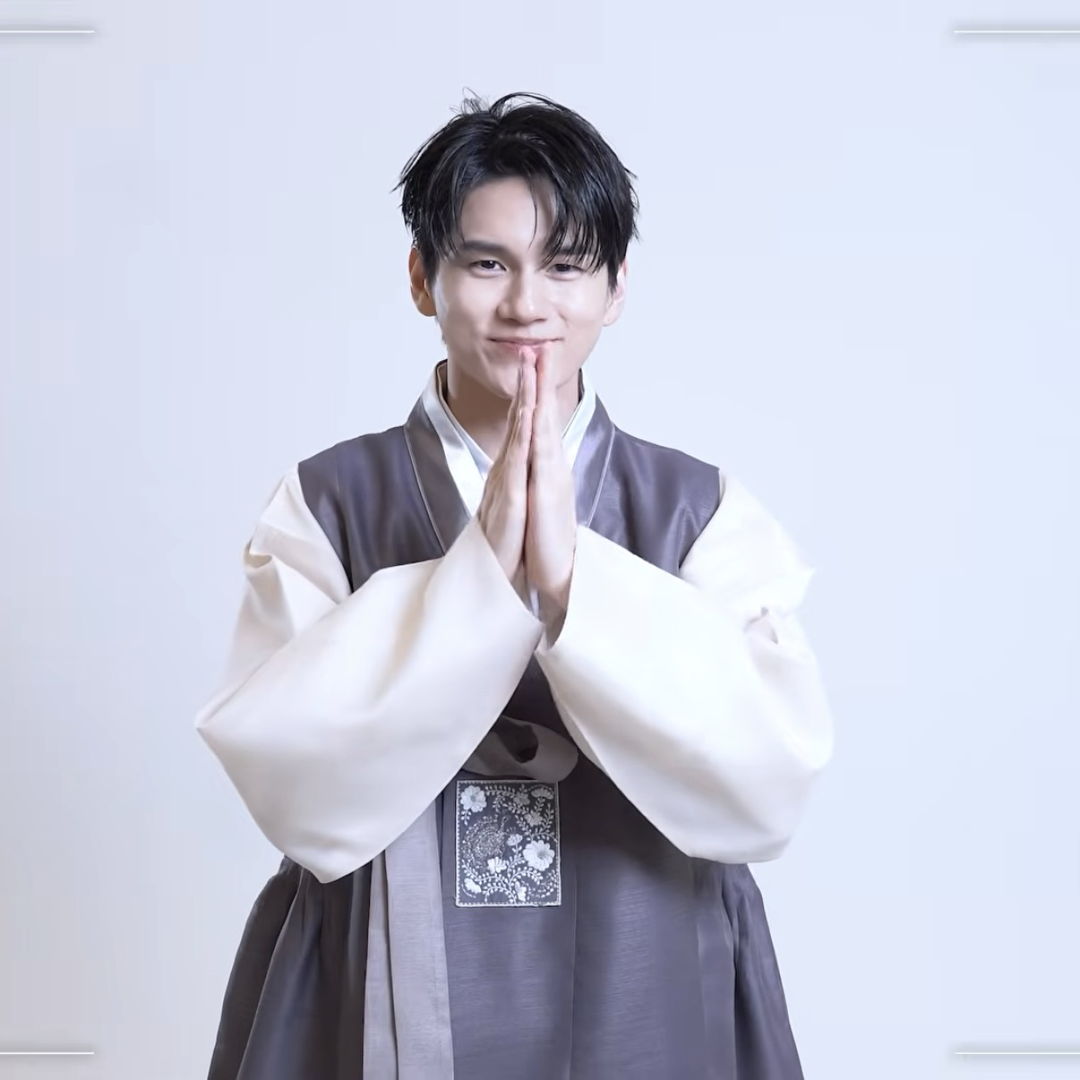 옹성우의 비하인드 컷