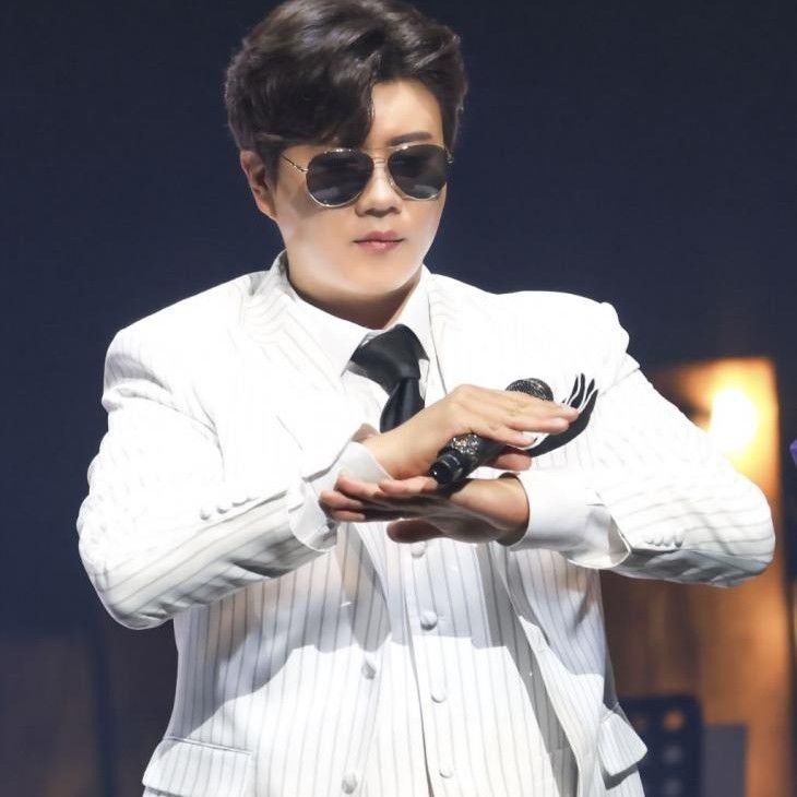 Behind-the-scenes cut of Jin Haesung