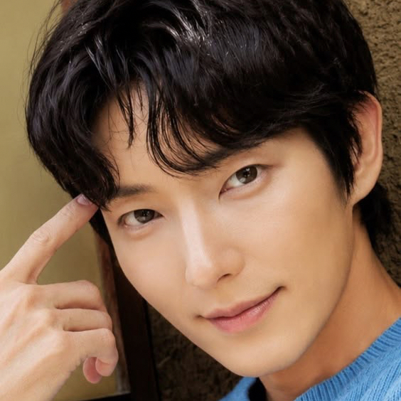 이준기 최근 활동샷