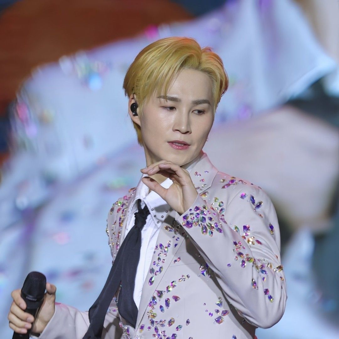 金熙栽的最新照片