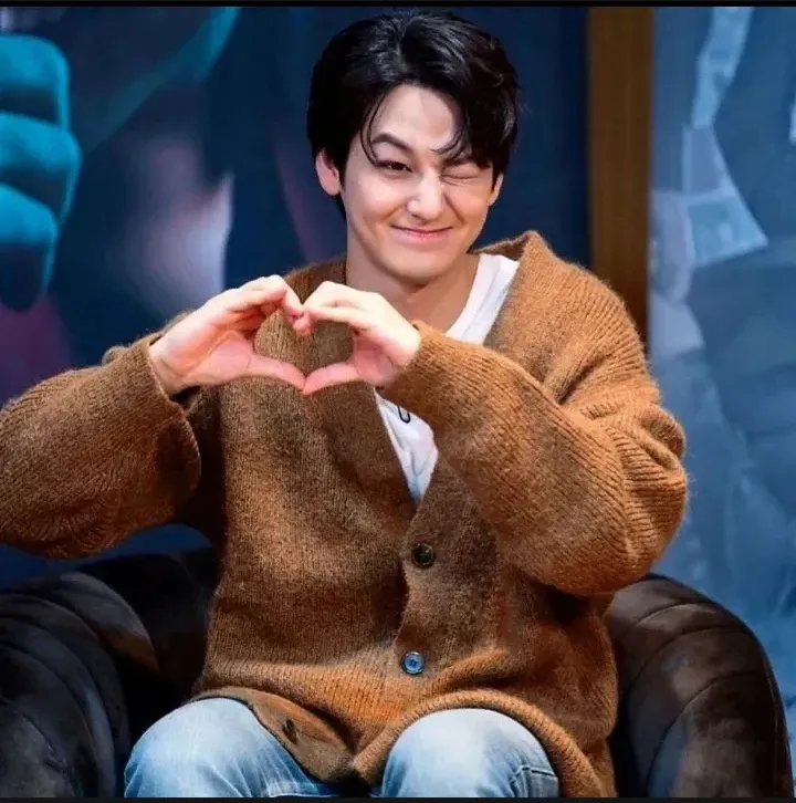 Foto terbaru dari Kim Bum
