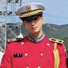 Recent activity shot of Cha Eunwoo