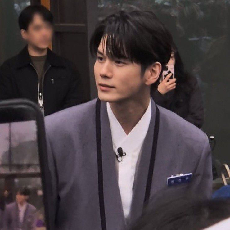 Momen yang diabadikan oleh penggemar Ong Seongwu