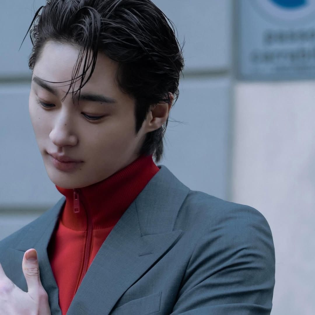 Latest photo of Byeon Wooseok