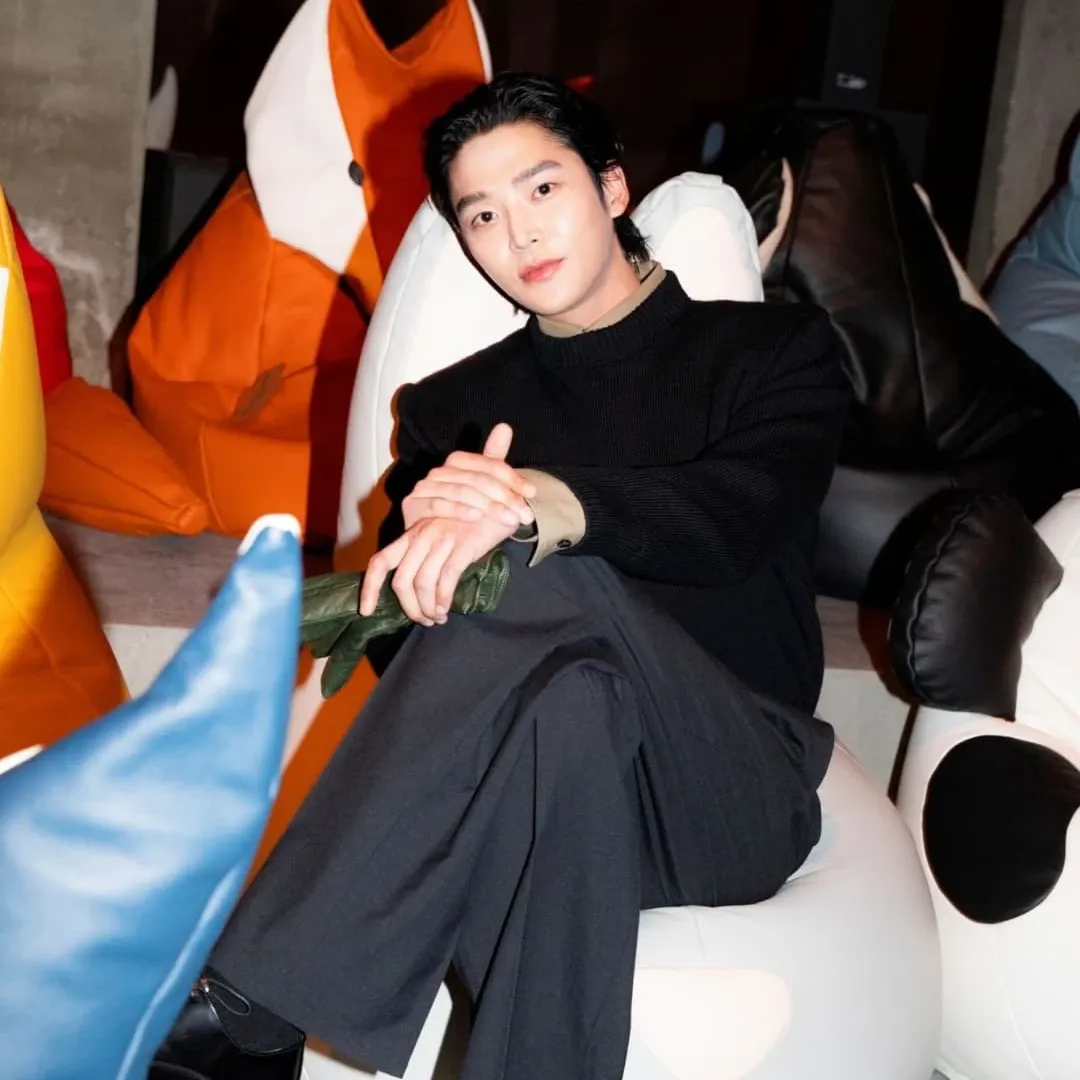 Foto kegiatan terbaru dari Rowoon