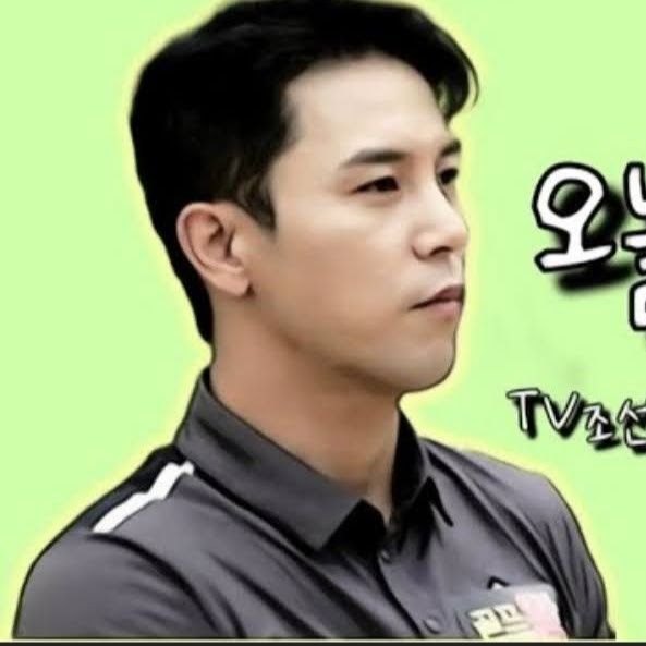 チャン・ミンホの最近の活動ショット