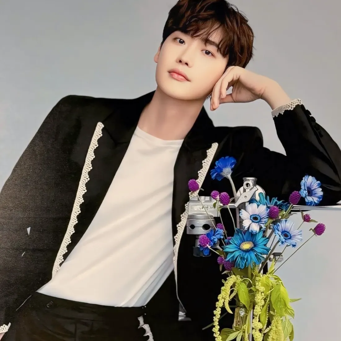 Latest photo of Lee Jongsuk