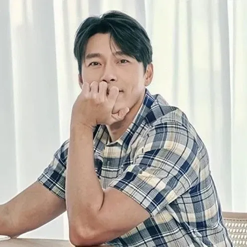 Cuplikan di balik layar dari Hyun Bin
