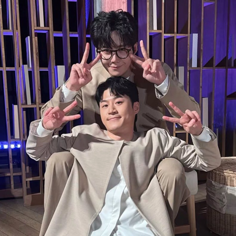 キム・ソンホの最近の活動ショット