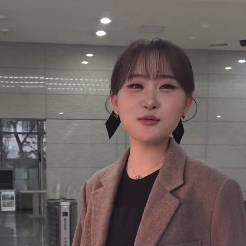 Cuplikan di balik layar dari Kim Dahyun