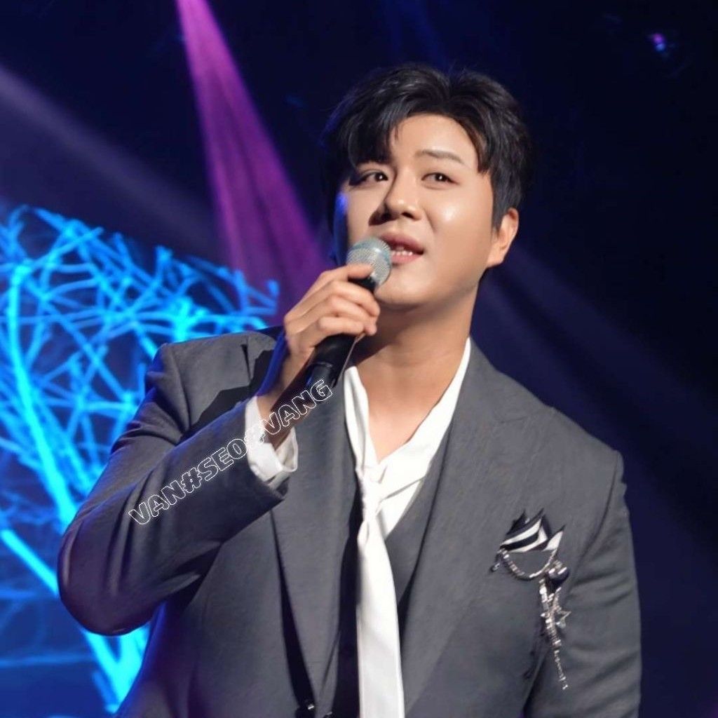 Recent activity shot of Jin Haesung