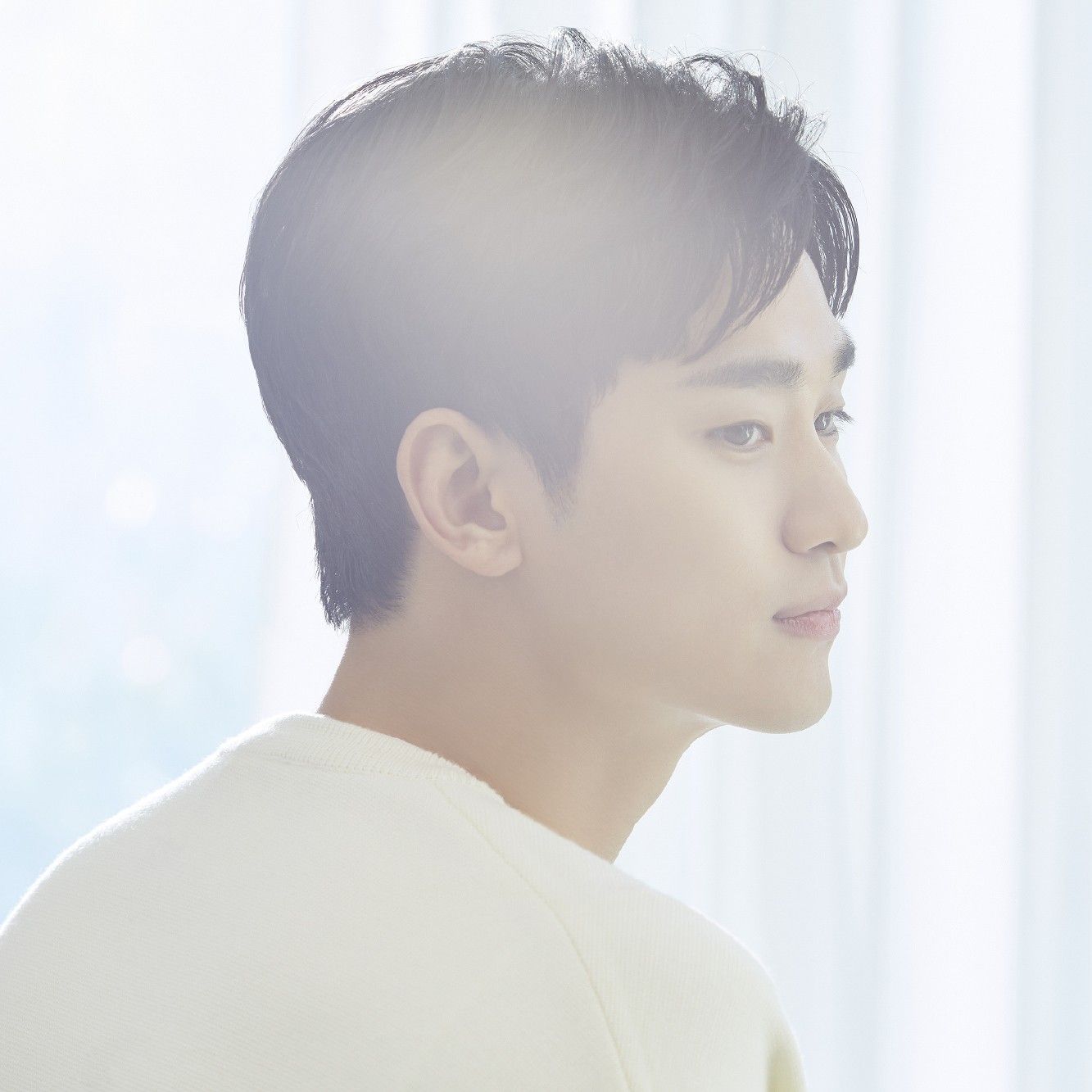 Behind-the-scenes cut of Kim Soohyun