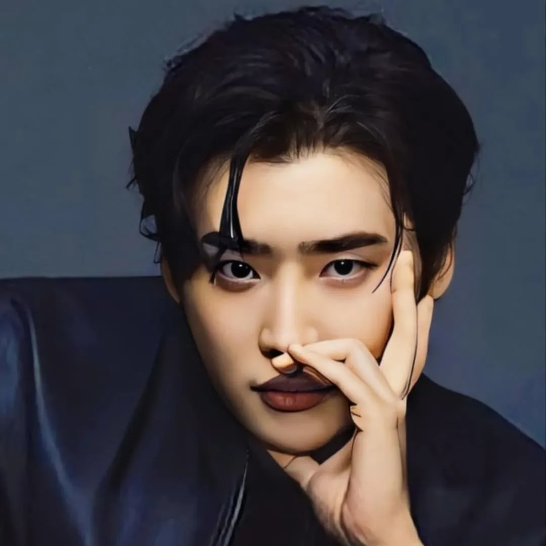 Recent activity shot of Lee Jongsuk