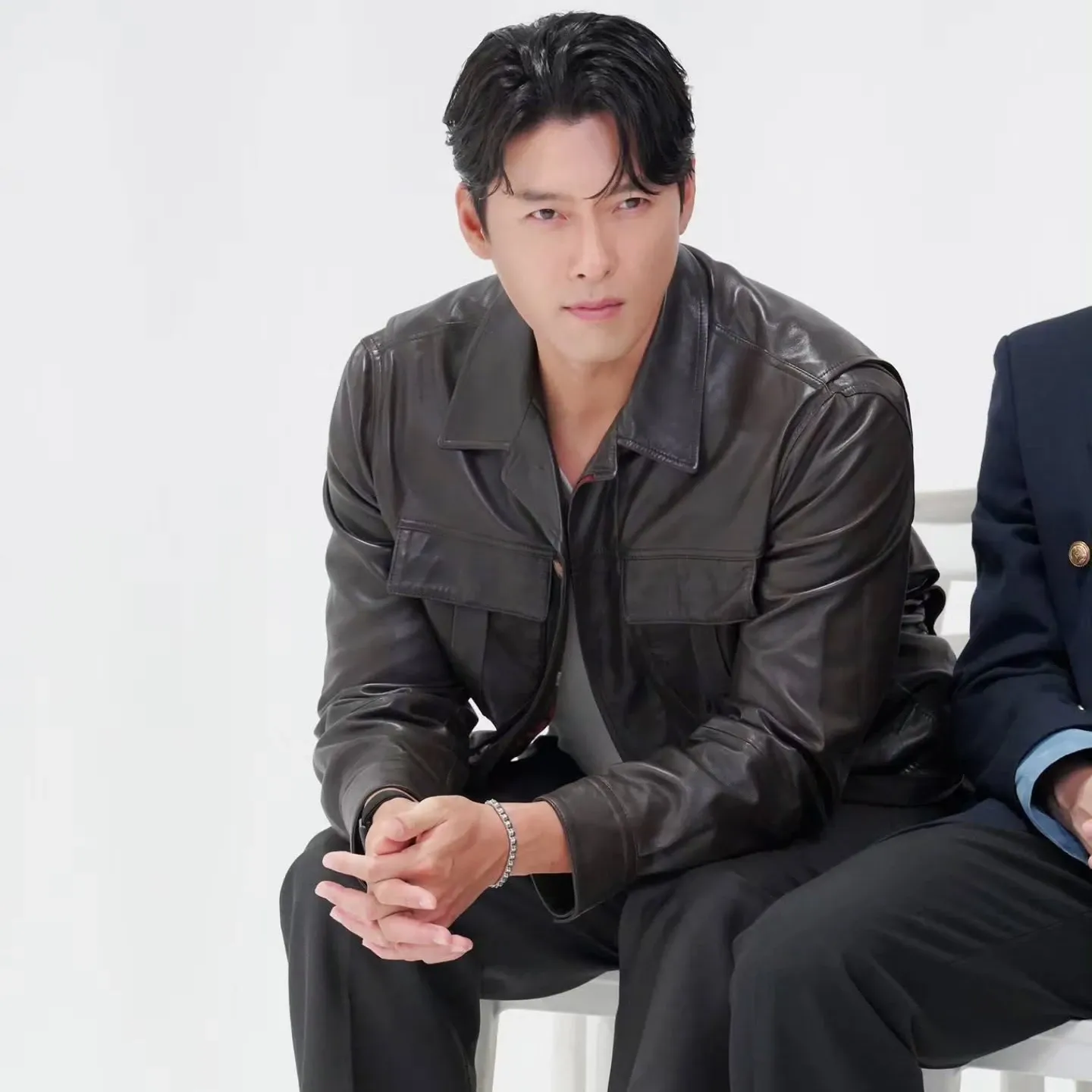 Foto kegiatan terbaru dari Hyun Bin