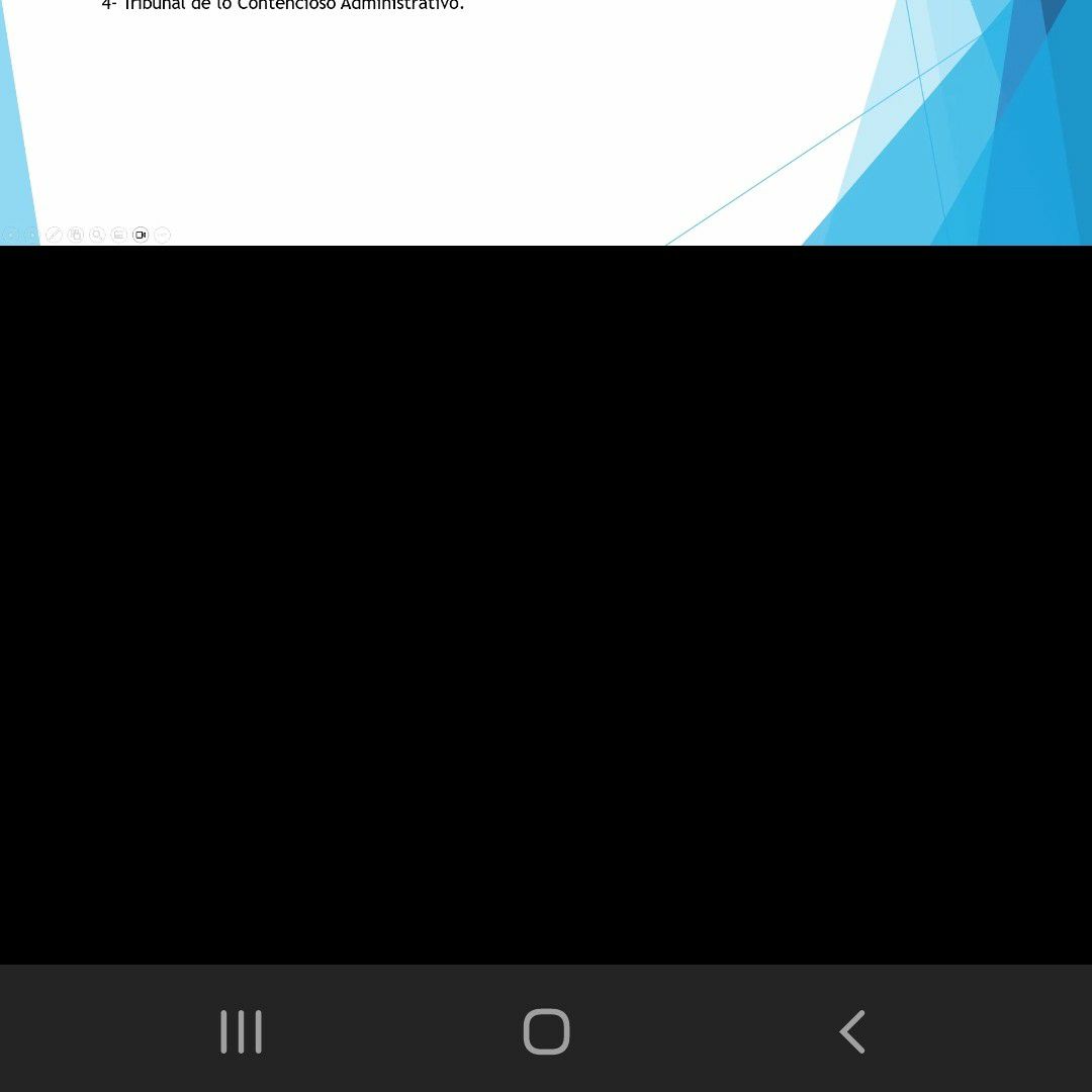 ソン・ジヒョの最近の活動ショット