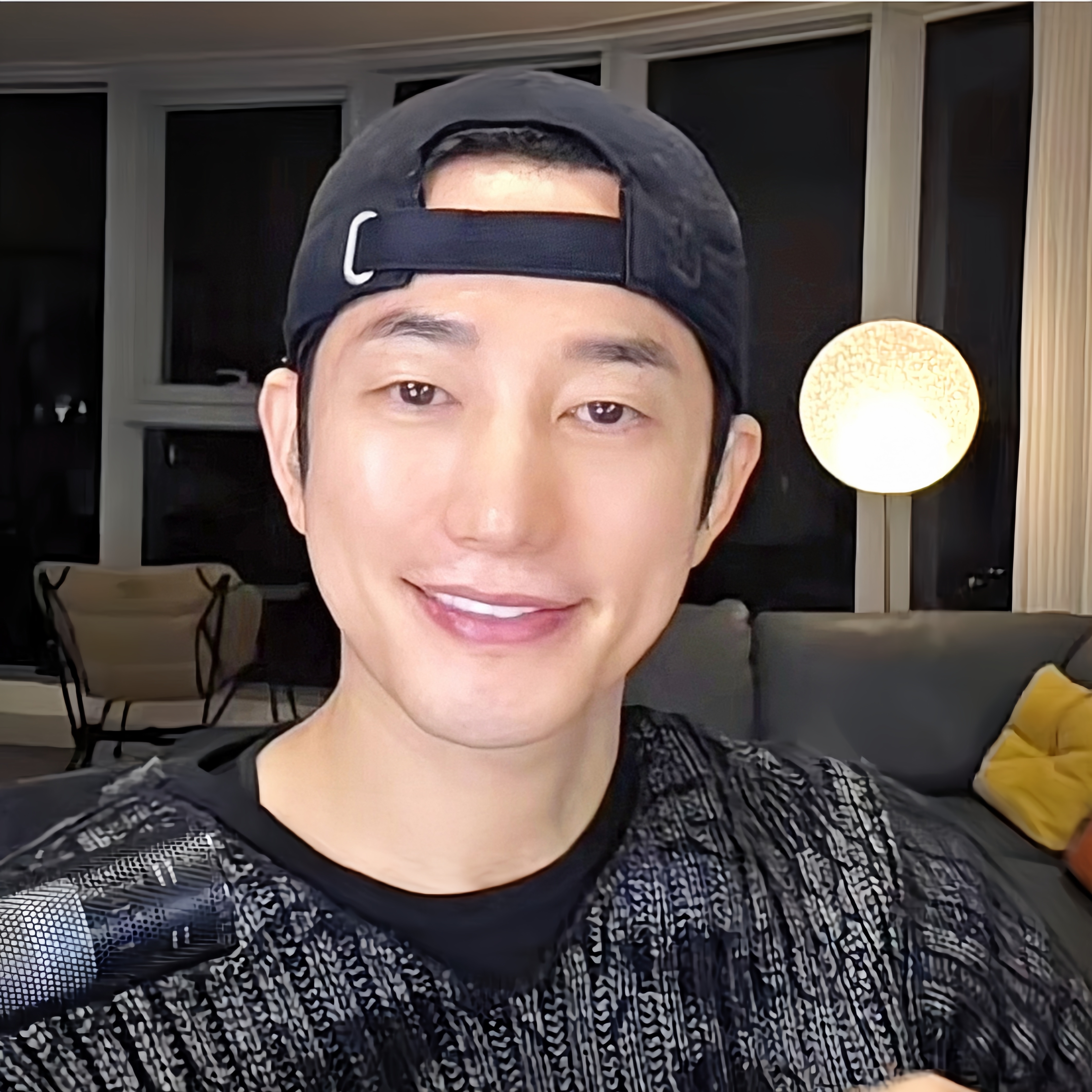 Recent activity shot of Park Sihoo