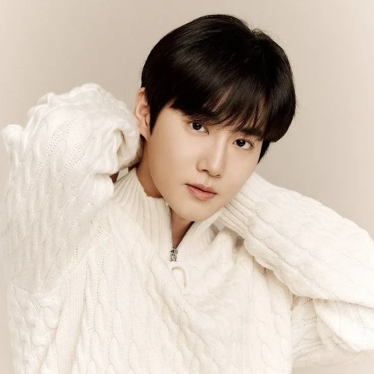 Behind-the-scenes cut of Suho
