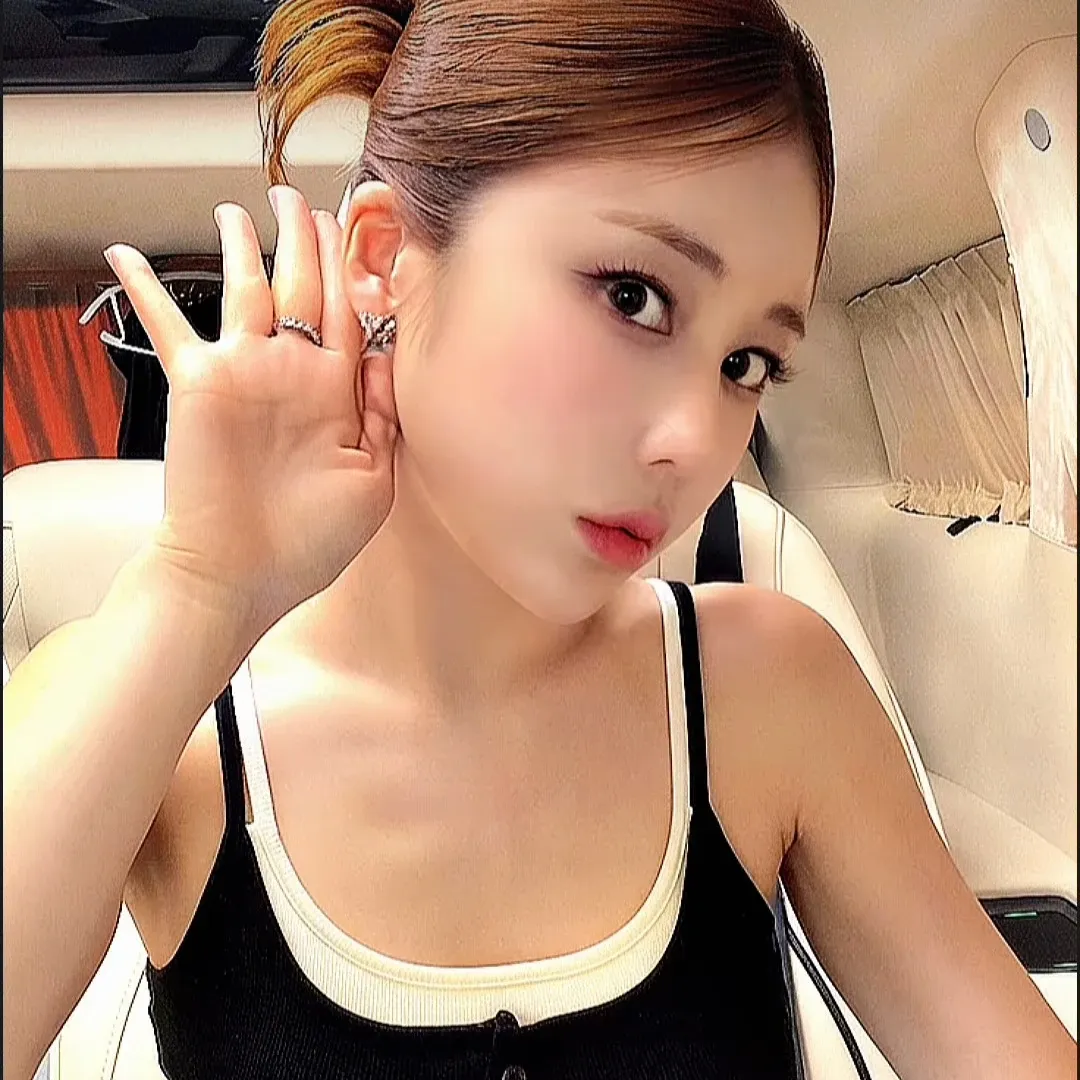 Cuplikan di balik layar dari Kim Soyou
