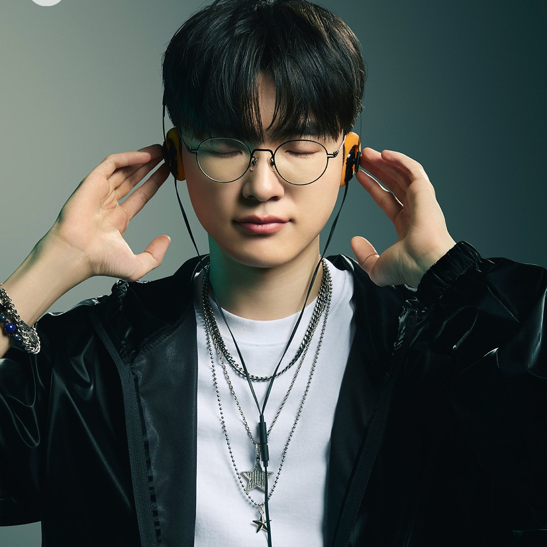 Behind-the-scenes cut of Faker