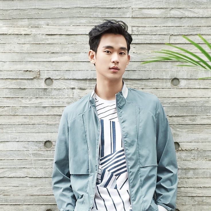 Momen yang diabadikan oleh penggemar Kim Soohyun