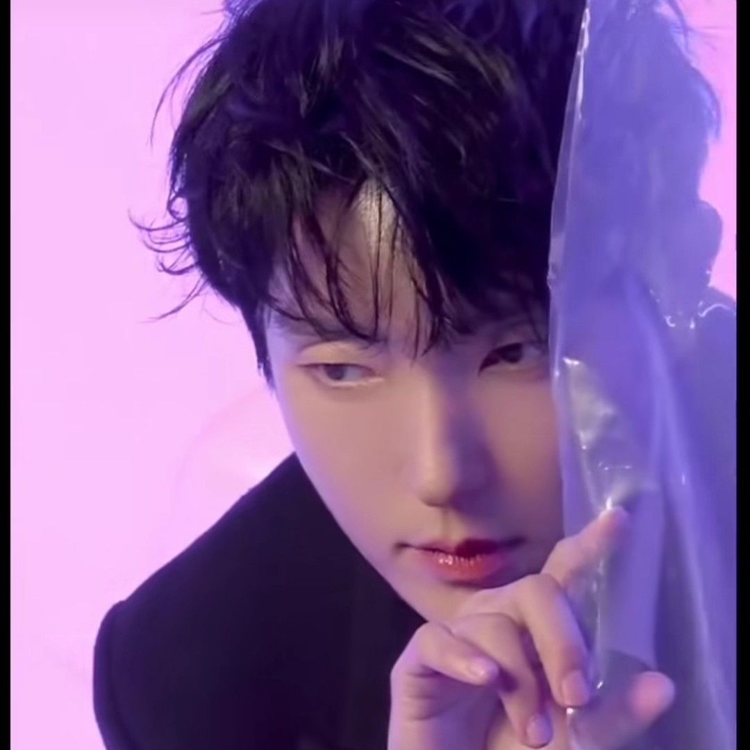 Recent activity shot of Lee Joongi