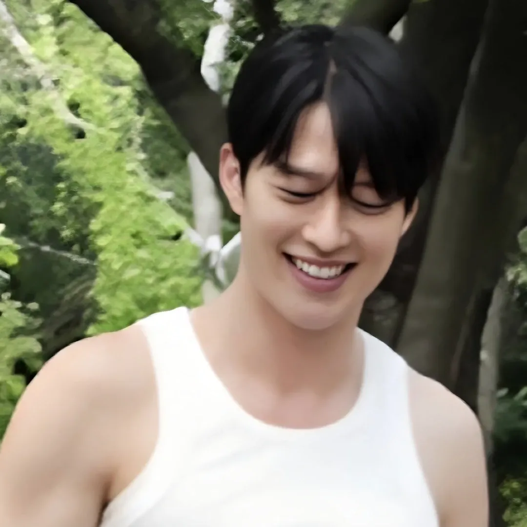 A moment captured by a fan of Jang Kiyong