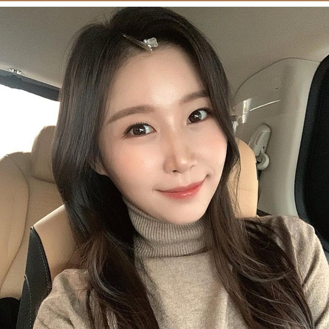 Latest photo of Lee Sona