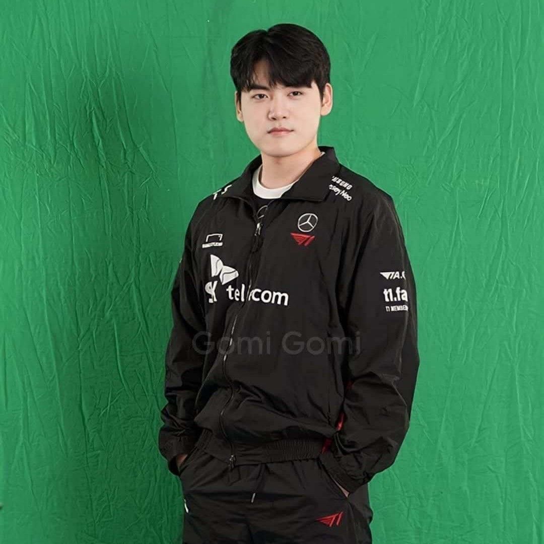 Latest photo of Gumayusi