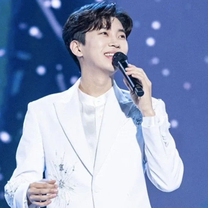 Recent activity shot of Lim Youngwoong