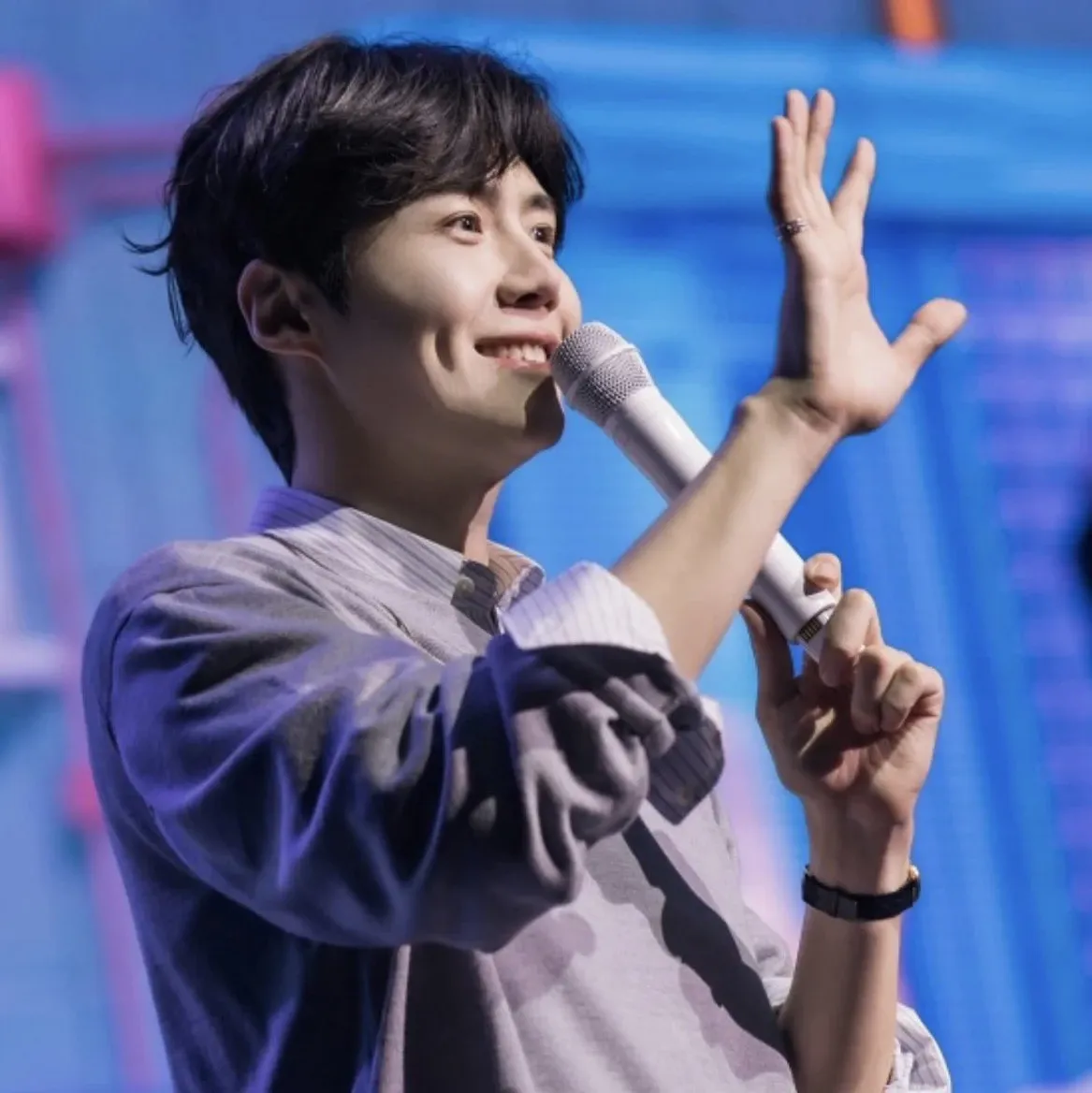 Latest photo of Kim Seonho