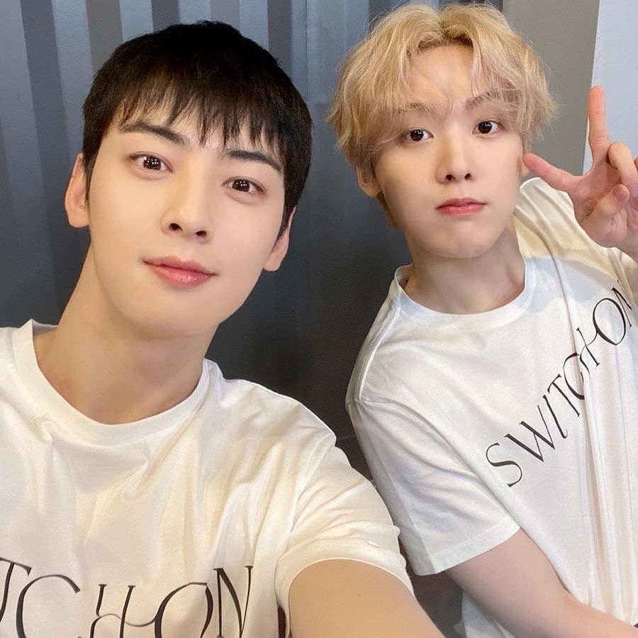 Latest photo of Cha Eunwoo