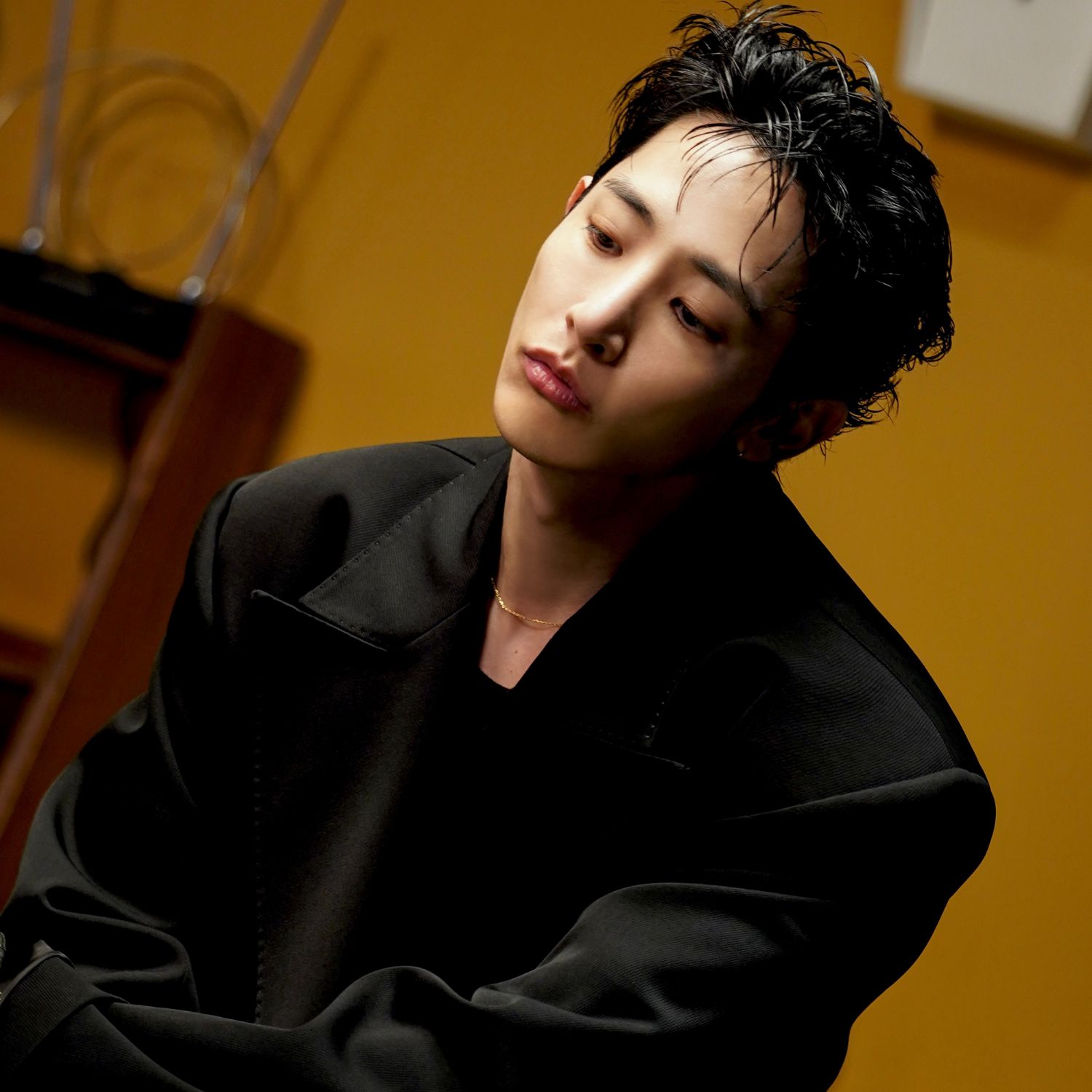 Behind-the-scenes cut of Lee Soohyuk