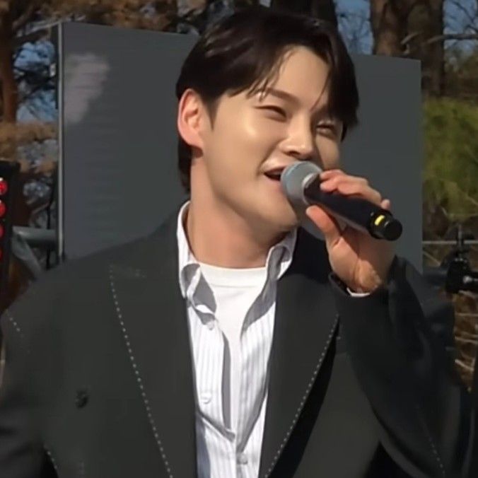 박서진의 비하인드 컷