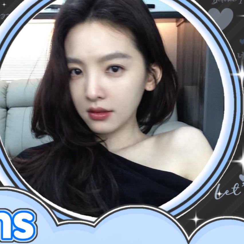 A moment captured by a fan of Zhang Ruonan