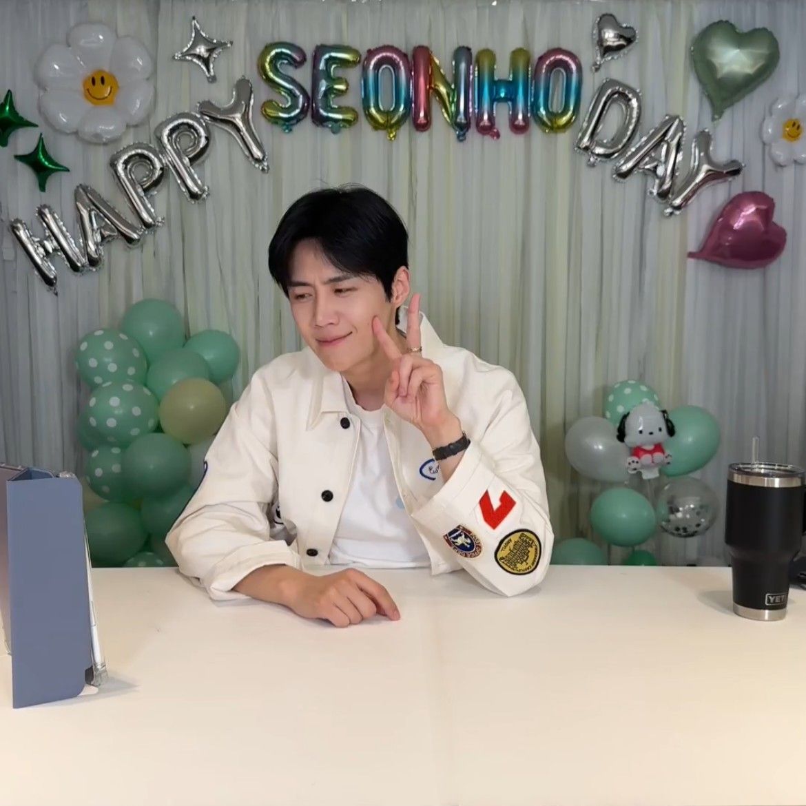 김선호의 비하인드 컷