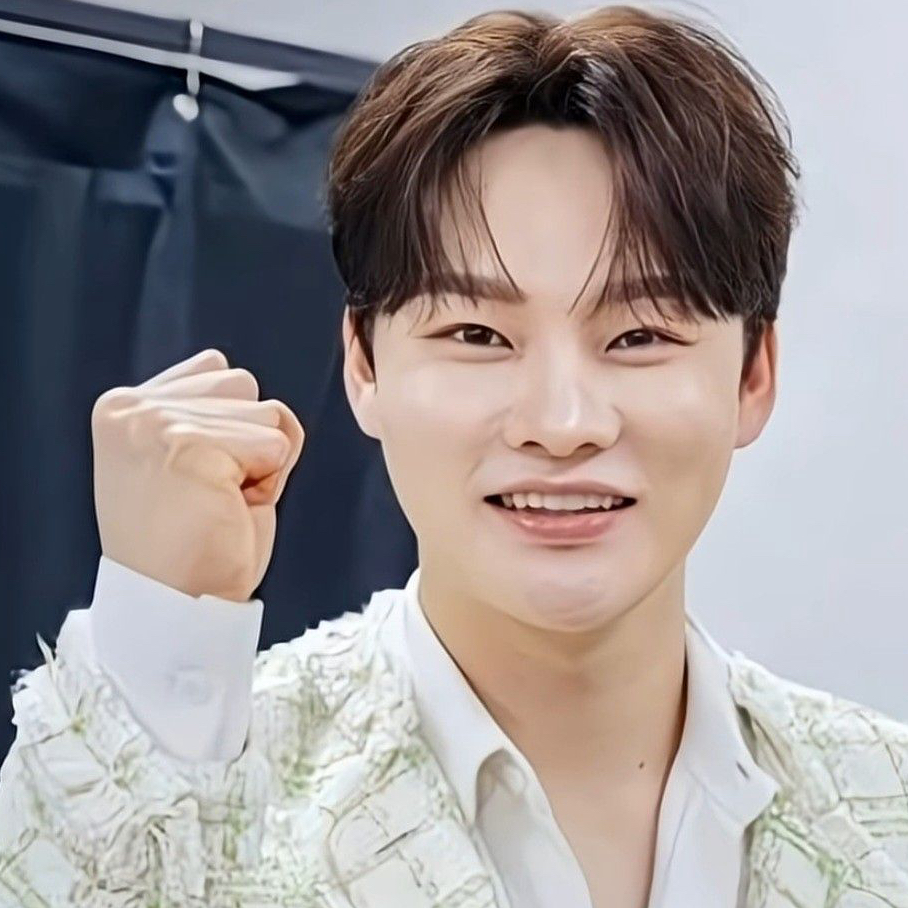 박서진의 최신 사진