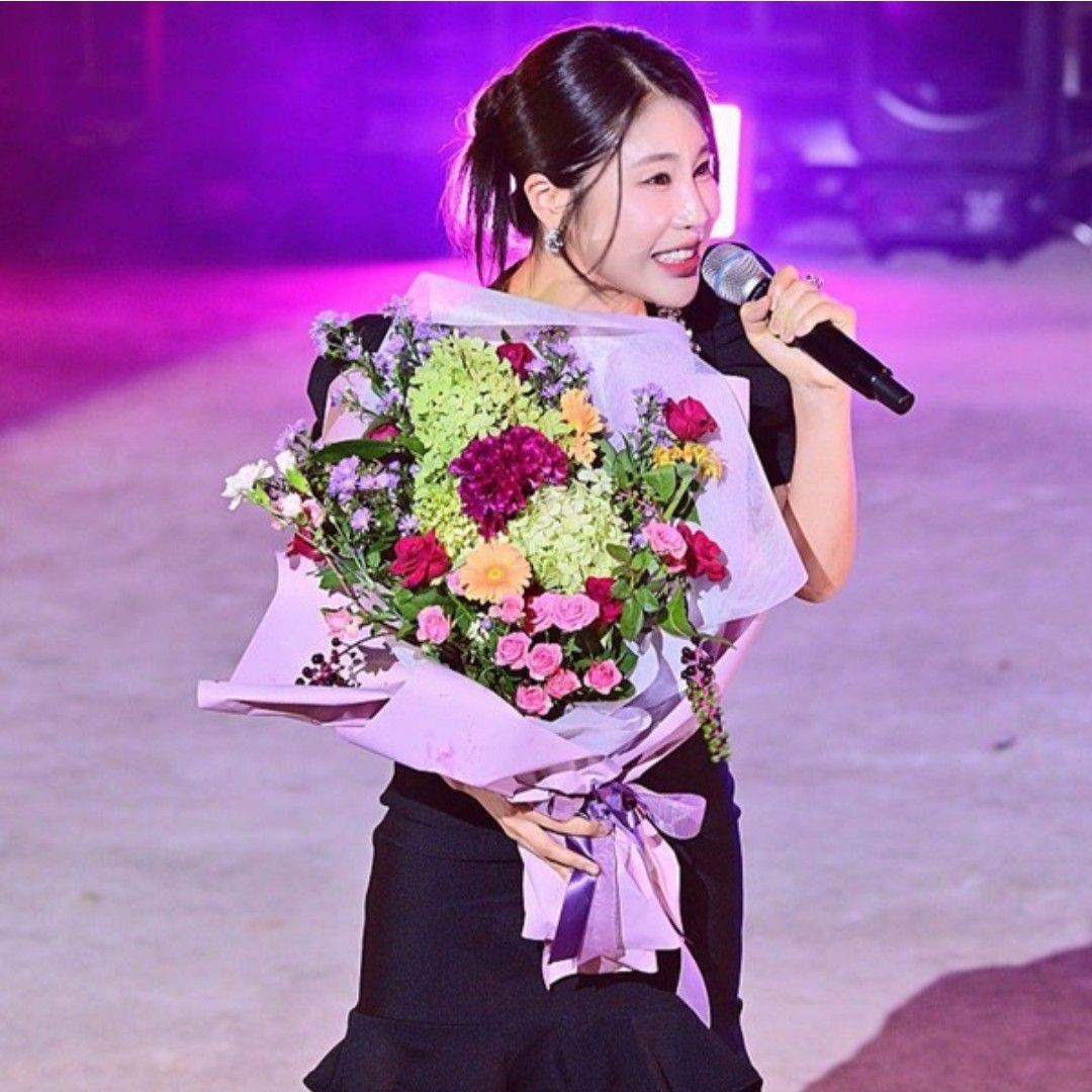 Foto kegiatan terbaru dari Kim Soyou