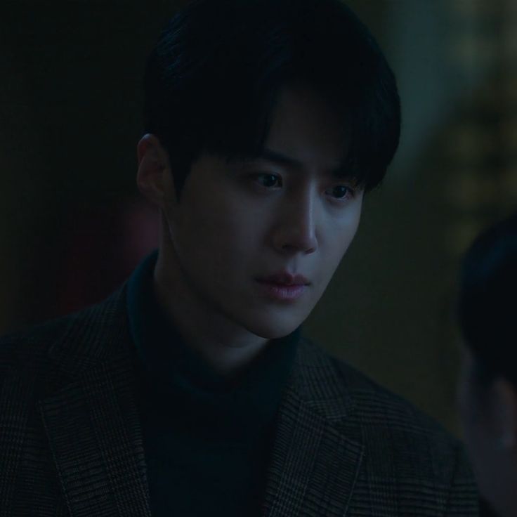 粉丝拍下的金宣虎瞬间