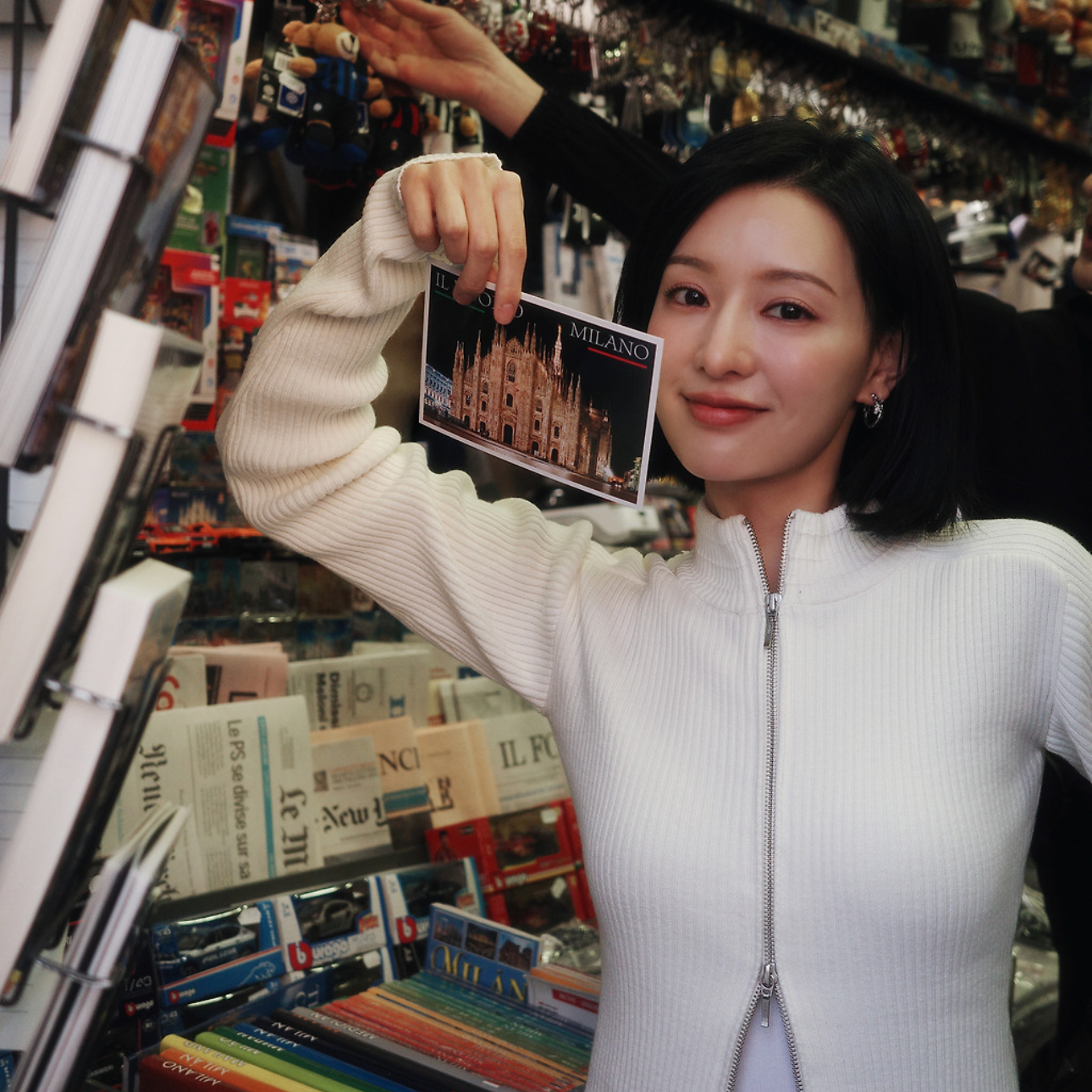 A moment captured by a fan of Kim Jiwon