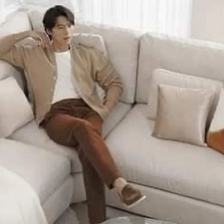 현빈의 최신 사진