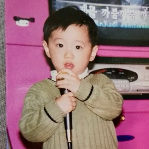 Recent activity shot of Lee Junyoung