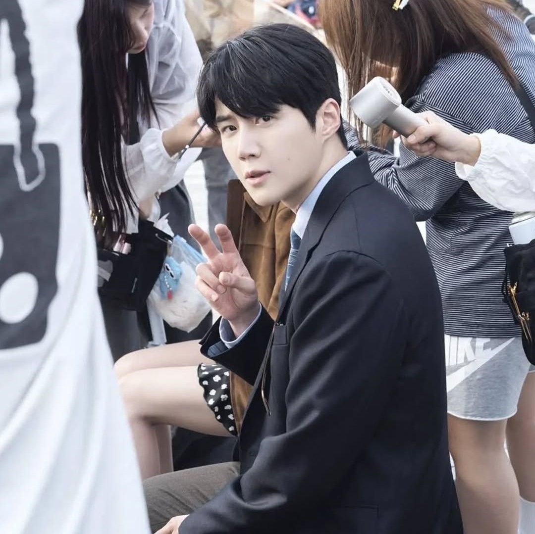 A moment captured by a fan of Kim Seonho