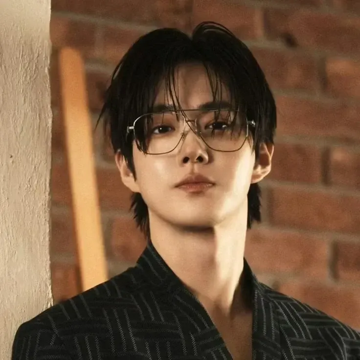 Latest photo of Suho