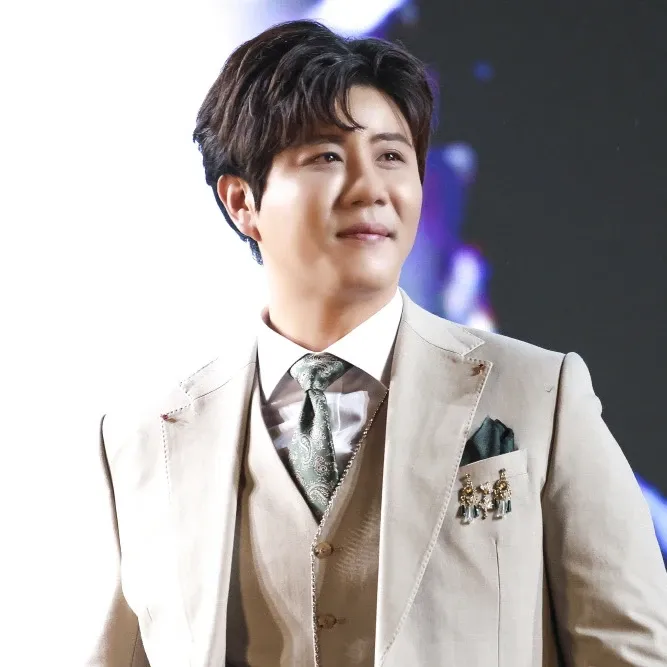 Recent activity shot of Jin Haesung