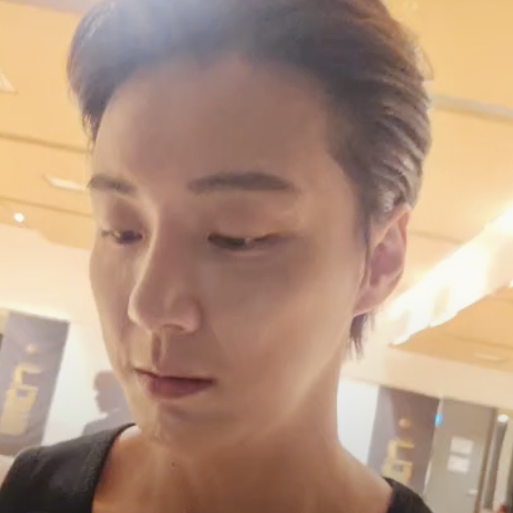 Recent activity shot of Yoon Shiyoon