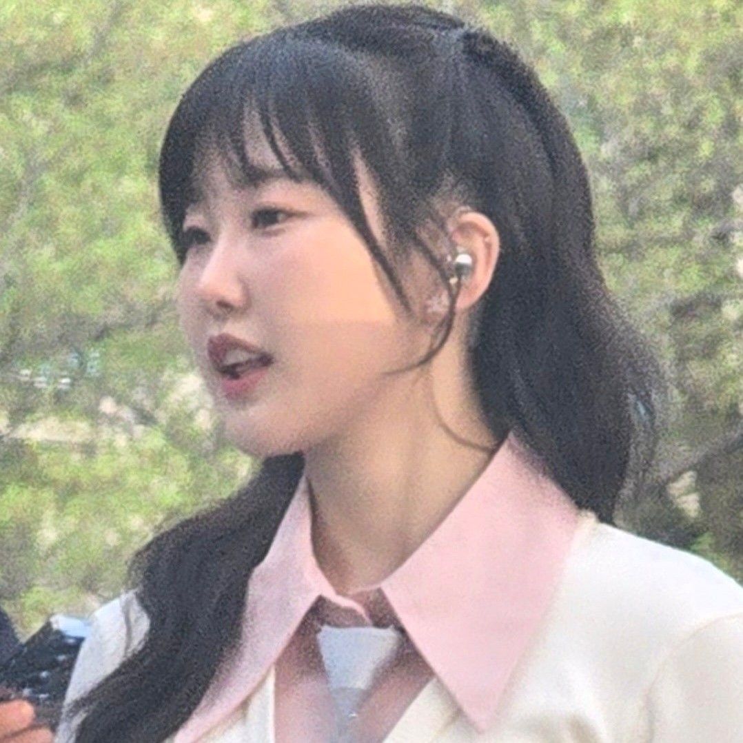 Behind-the-scenes cut of Hong Seongyun