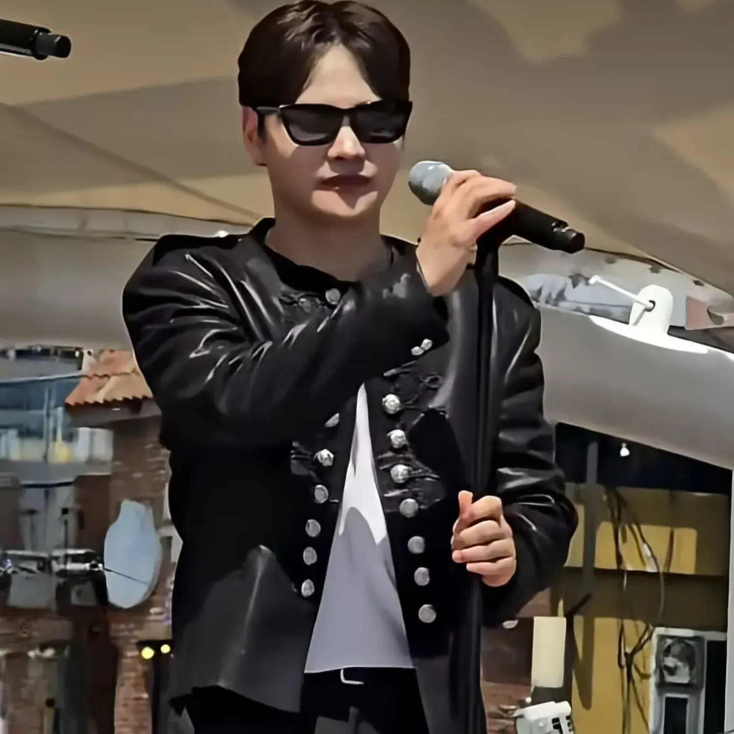 박서진의 비하인드 컷